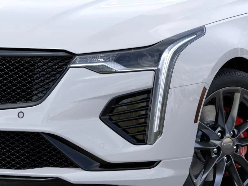 2026 Cadillac CT4-V - Image 10 of 31