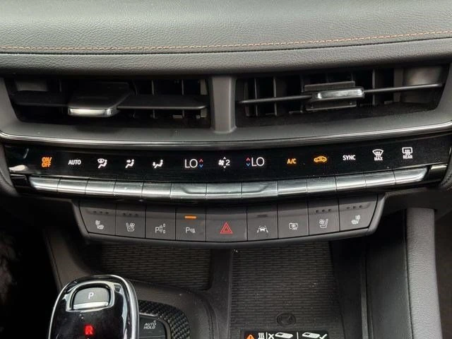 2026 Cadillac CT5-V - Image 16 of 31