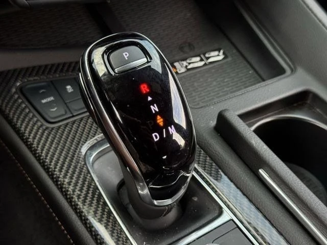 2026 Cadillac CT5-V - Image 18 of 31
