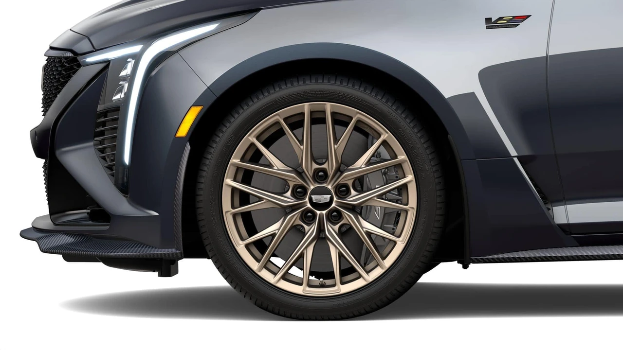 2026 Cadillac CT5-V Blackwing - Image 31 of 31