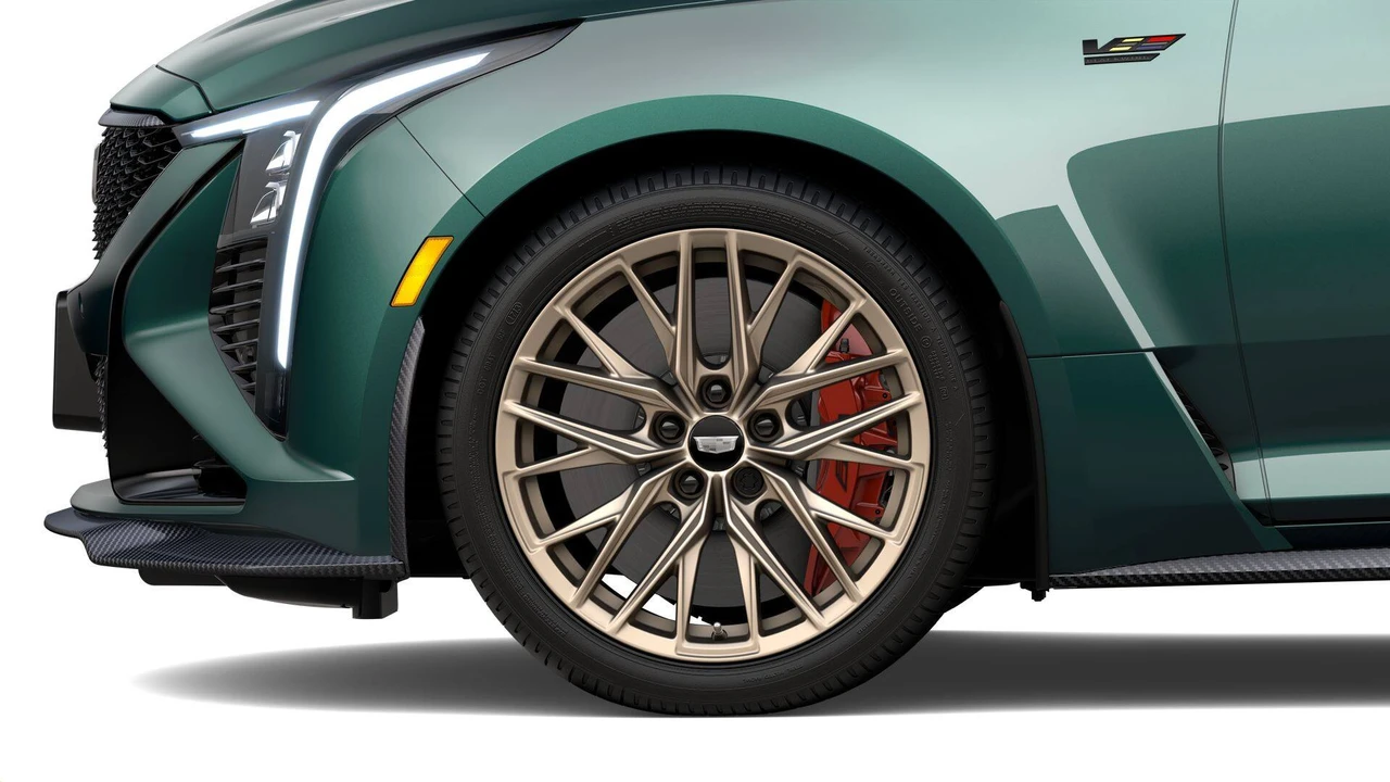 2026 Cadillac CT5-V Blackwing - Image 31 of 31