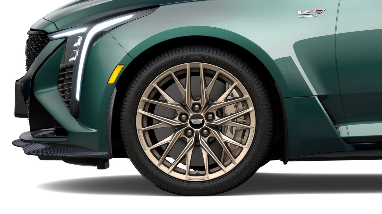 2026 Cadillac CT5-V Blackwing - Image 7 of 11
