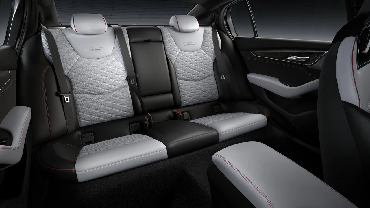 2026 Cadillac CT5-V Blackwing - Image 10 of 11