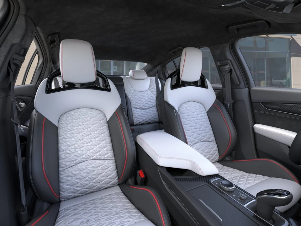2026 Cadillac CT5-V Blackwing - Image 16 of 31