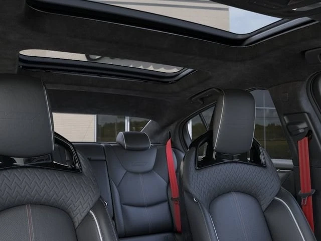 2026 Cadillac CT5-V Blackwing - Image 26 of 31