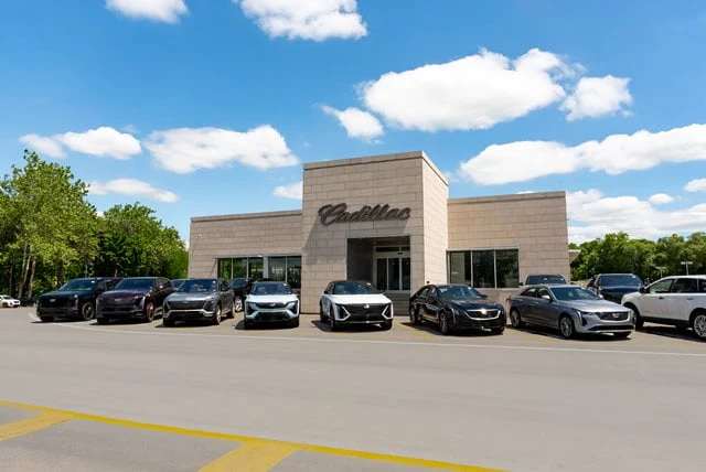 2026 Cadillac CT5-V Blackwing - Image 27 of 31