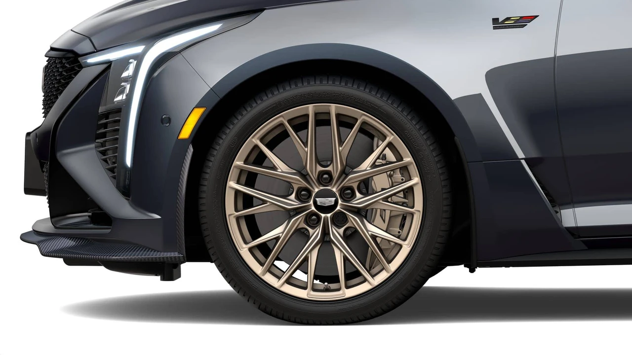 2026 Cadillac CT5-V Blackwing - Image 7 of 11