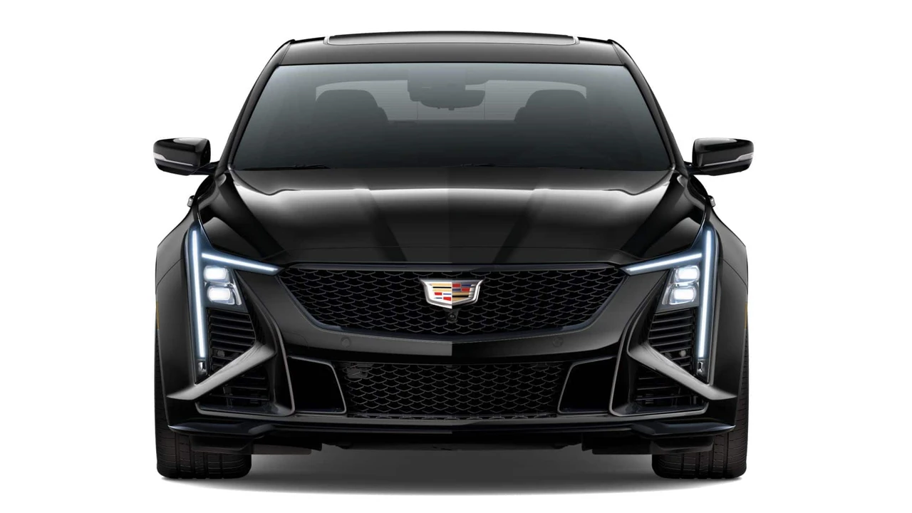 2026 Cadillac CT5-V Blackwing - Image 26 of 31
