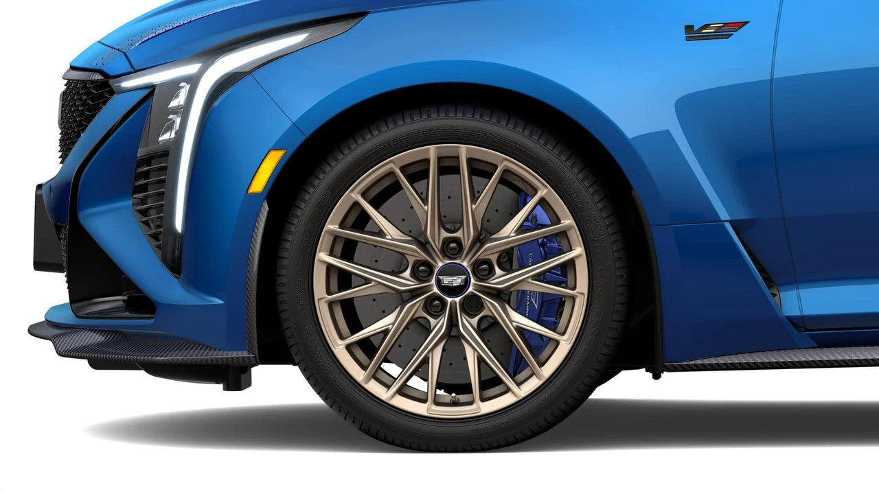 2026 Cadillac CT5-V Blackwing - Image 7 of 11