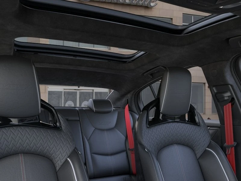 2026 Cadillac CT5-V Blackwing - Image 24 of 31