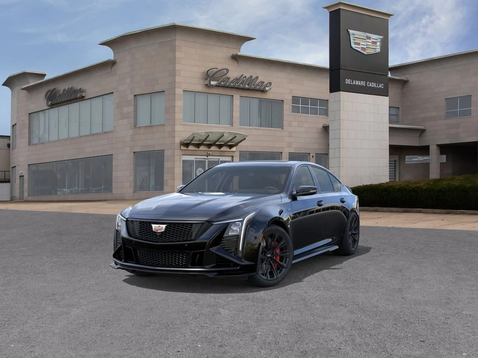 2026 Cadillac CT5-V Blackwing - Image 8 of 31