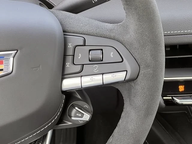 2026 Cadillac CT5-V Blackwing - Image 14 of 31