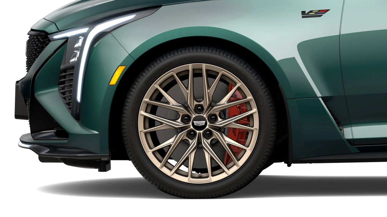 2026 Cadillac CT5-V Blackwing - Image 31 of 31