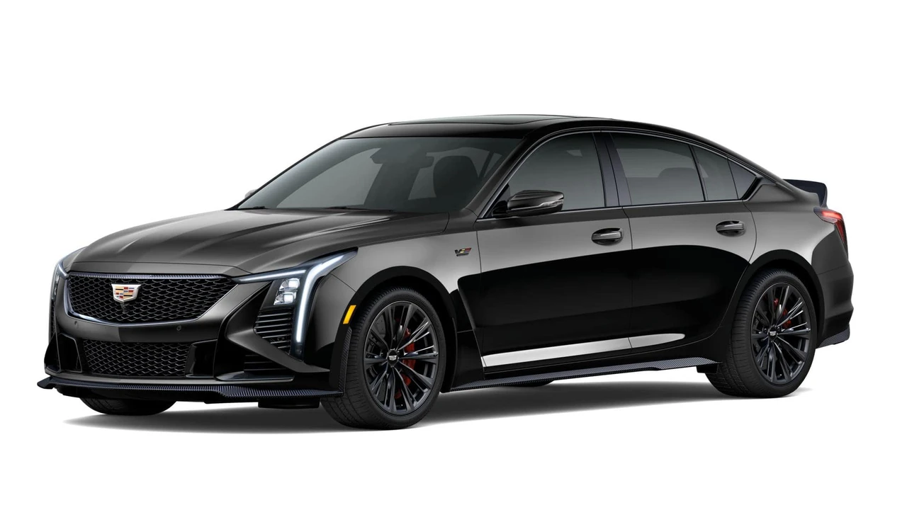 2026 Cadillac CT5-V Blackwing - Image 25 of 31