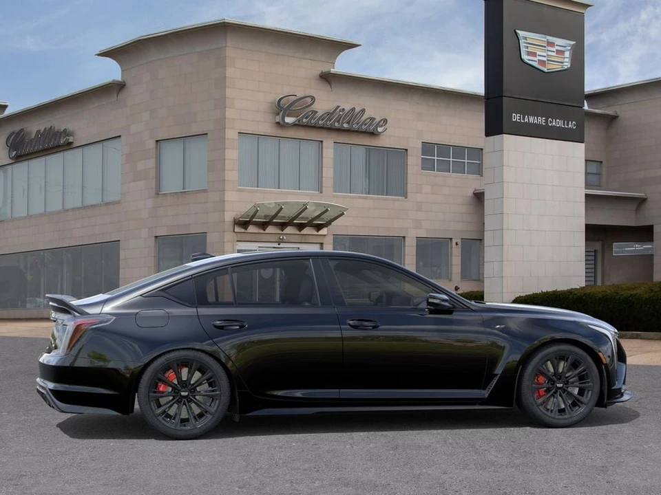 2026 Cadillac CT5-V Blackwing - Image 5 of 31
