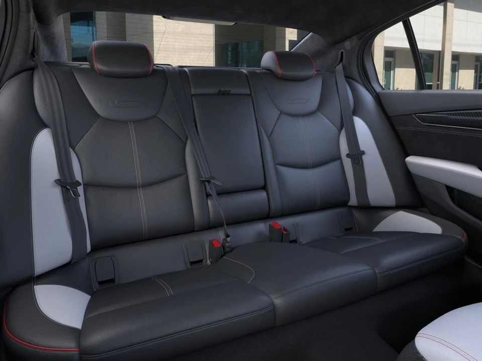 2026 Cadillac CT5-V Blackwing - Image 17 of 31