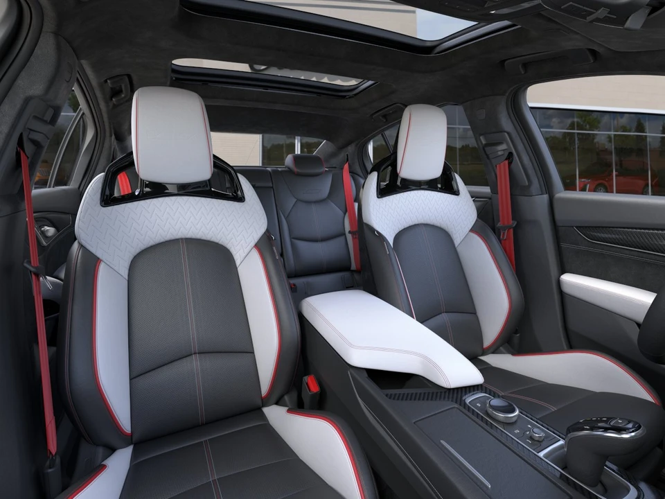 2026 Cadillac CT5-V Blackwing - Image 16 of 31