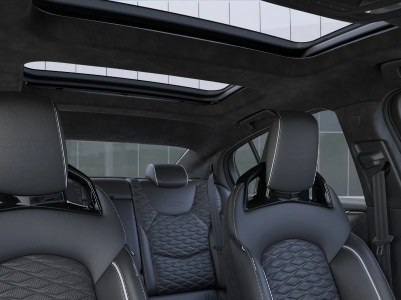 2026 Cadillac CT5-V Blackwing - Image 24 of 31