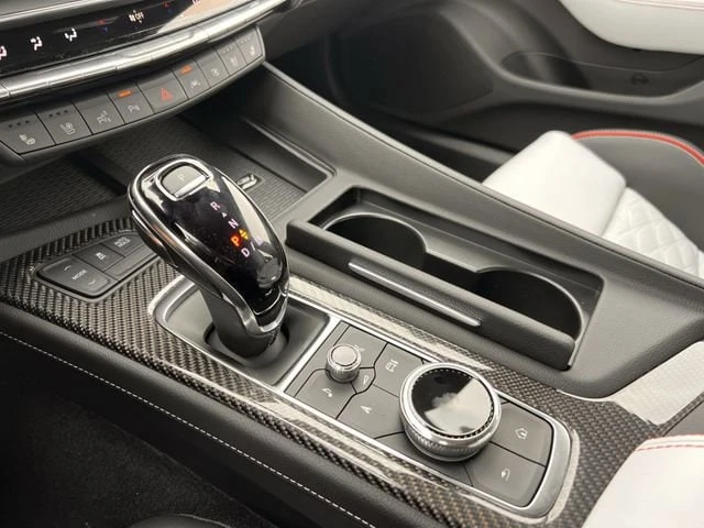 2026 Cadillac CT5-V Blackwing - Image 17 of 31
