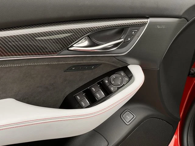 2026 Cadillac CT5-V Blackwing - Image 20 of 31