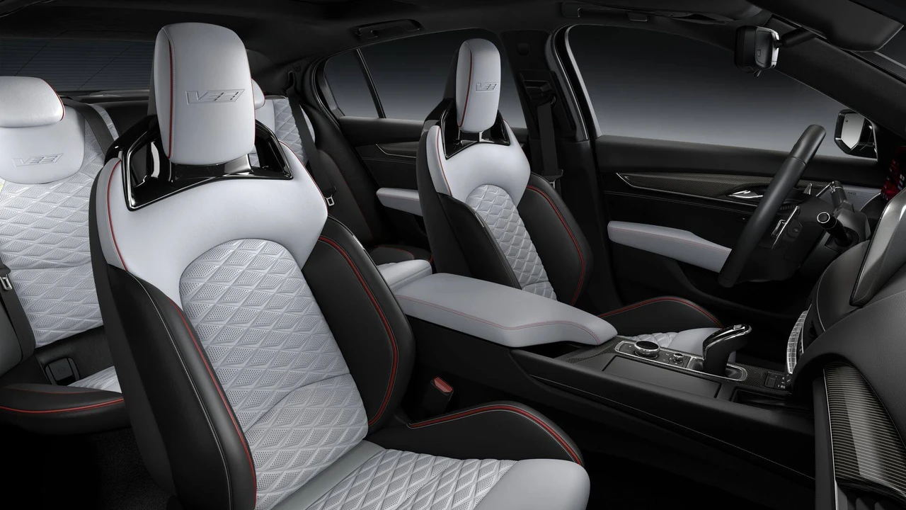 2026 Cadillac CT5-V Blackwing - Image 9 of 11
