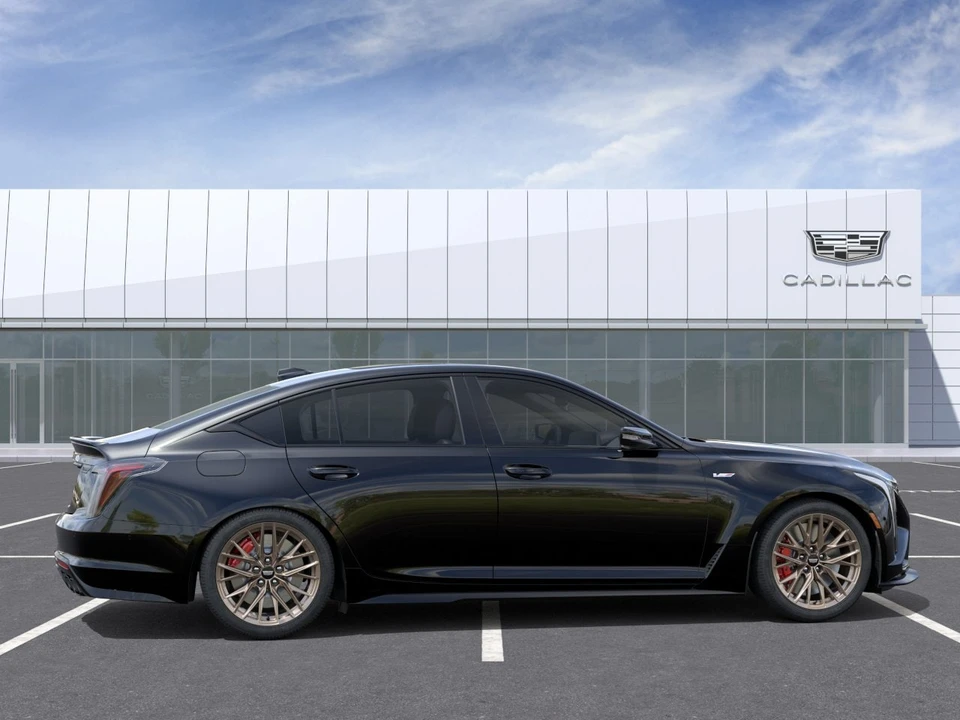 2026 Cadillac CT5-V Blackwing - Image 5 of 31
