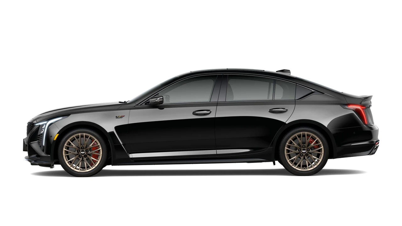 2026 Cadillac CT5-V Blackwing - Image 27 of 31