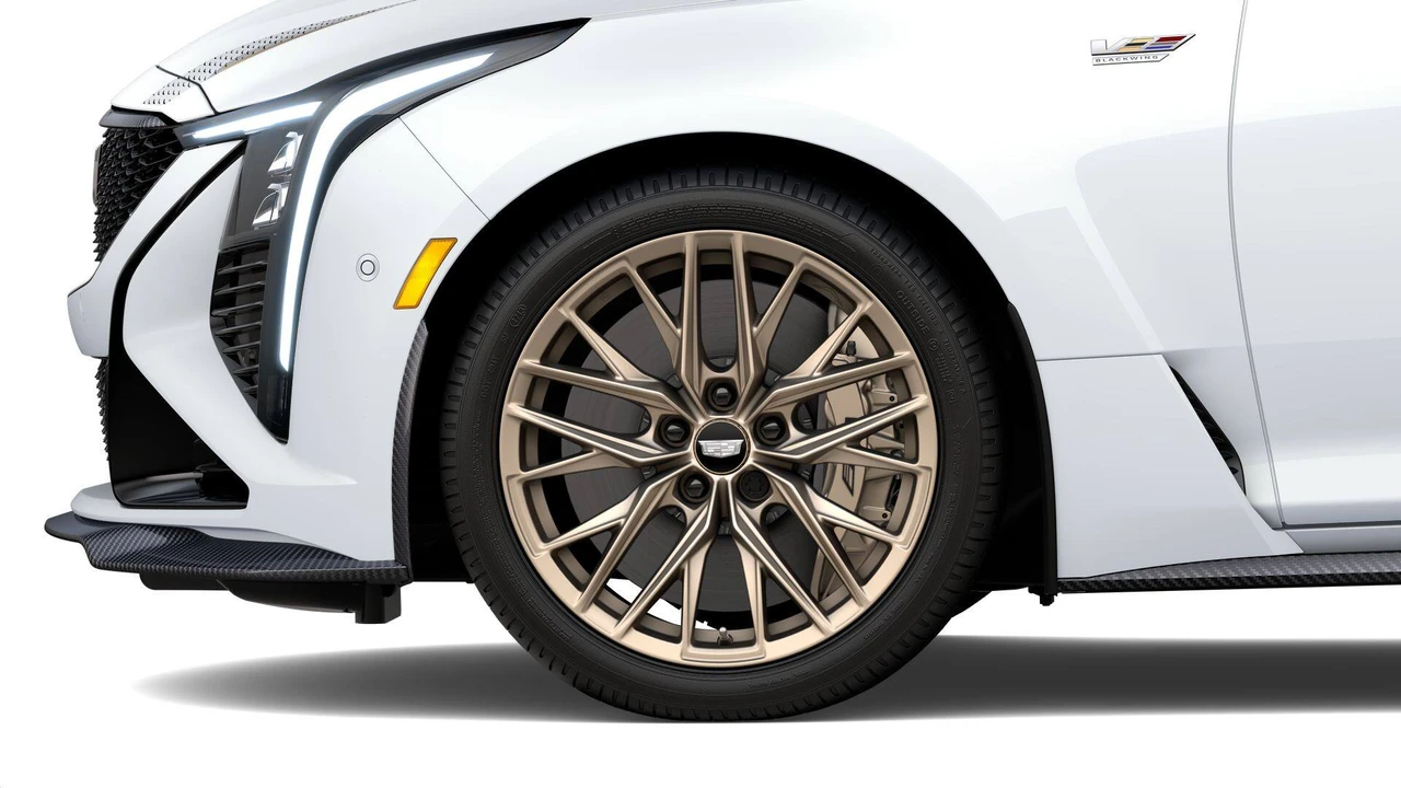 2026 Cadillac CT5-V Blackwing - Image 8 of 12