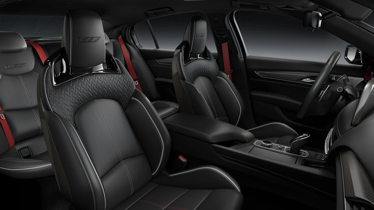 2026 Cadillac CT5-V Blackwing - Image 10 of 12
