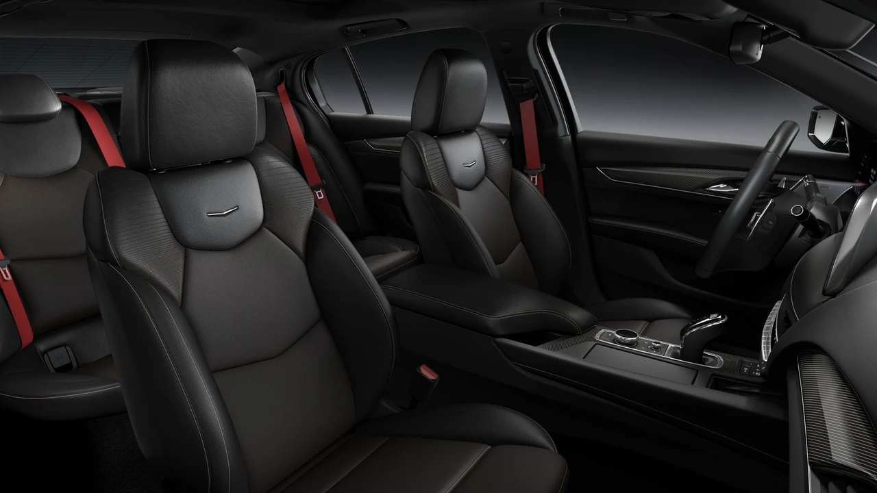 2026 Cadillac CT5-V - Image 10 of 12