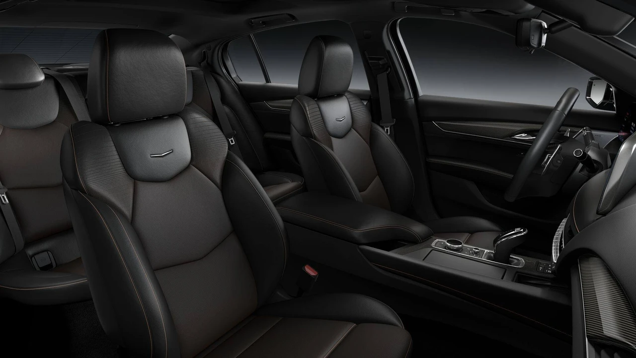 2026 Cadillac CT5-V - Image 10 of 12