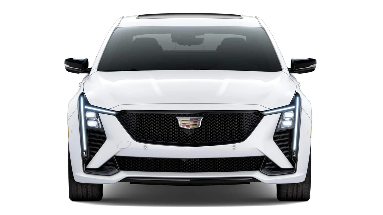 2026 Cadillac CT5-V - Image 26 of 31