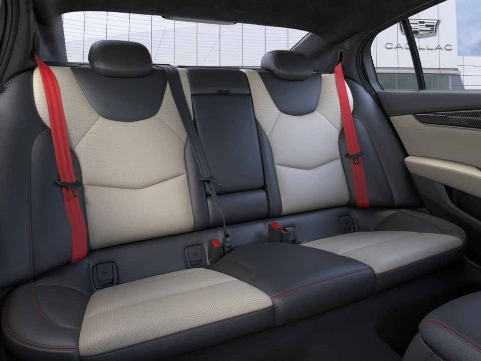 2026 Cadillac CT5-V - Image 17 of 31