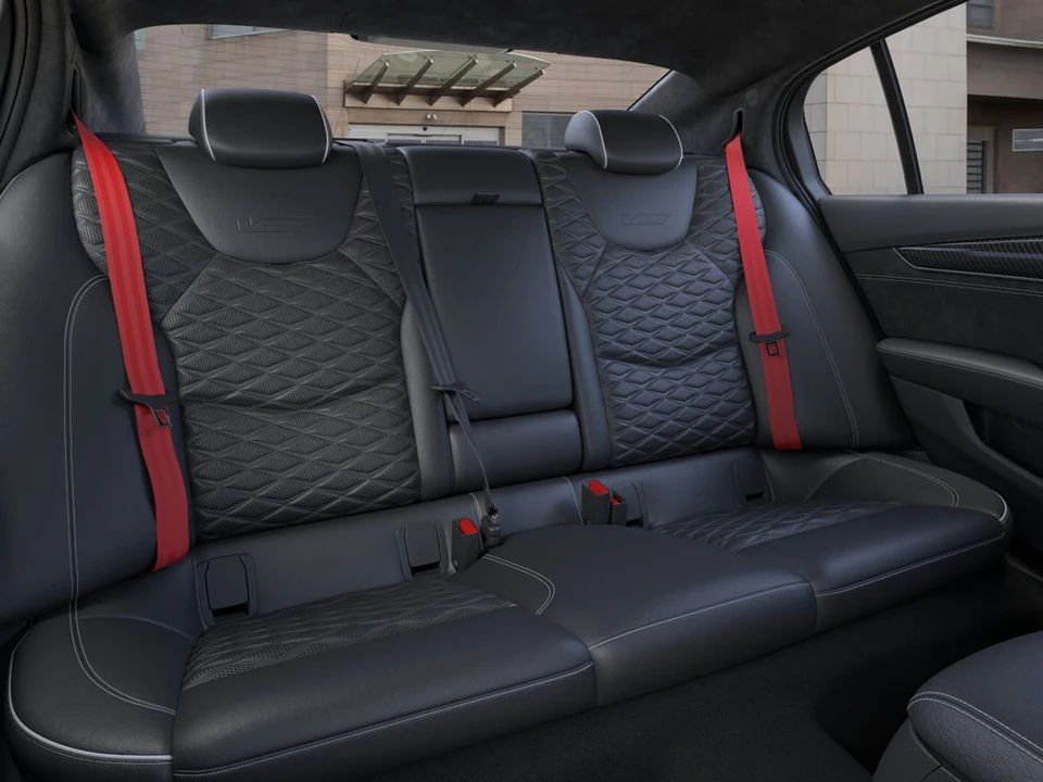 2026 Cadillac CT5-V - Image 17 of 31