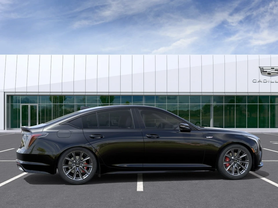 2026 Cadillac CT5-V - Image 5 of 31