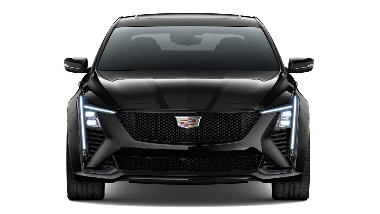 2026 Cadillac CT5-V - Image 26 of 31