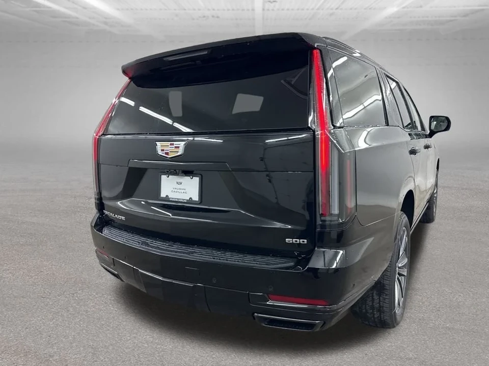 2026 Cadillac Escalade 5th Gen - Image 10 of 12