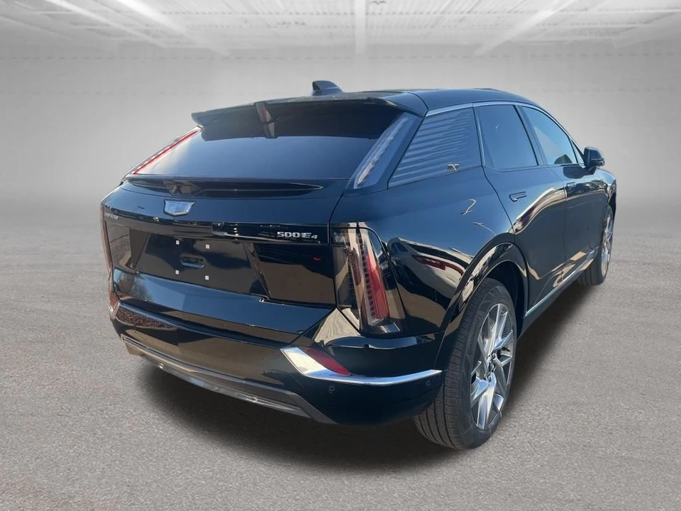 2026 Cadillac Optiq - Image 3 of 11