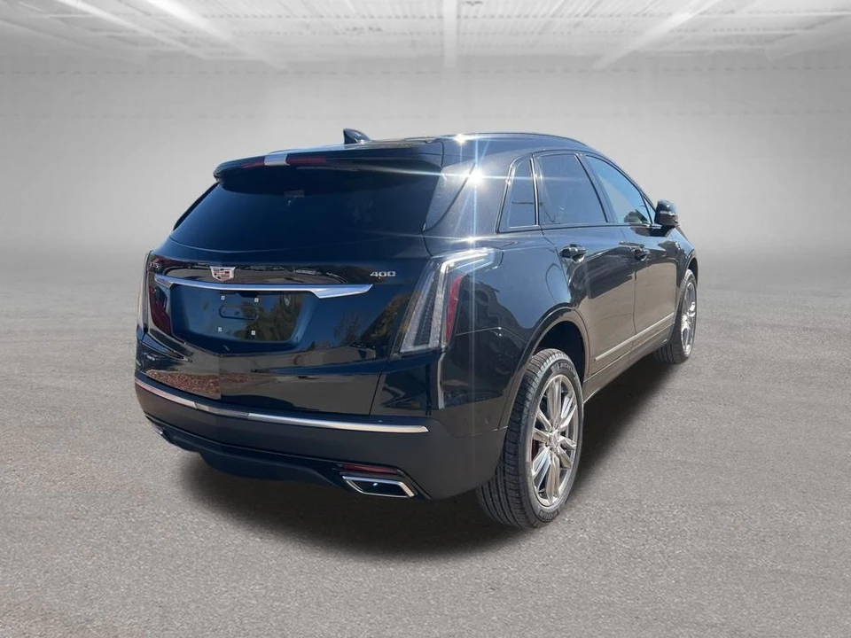 2026 Cadillac XT5 - Image 3 of 11