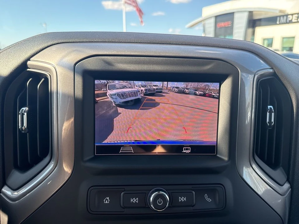 2026 Chevrolet Silverado 4th Gen - Image 19 of 21