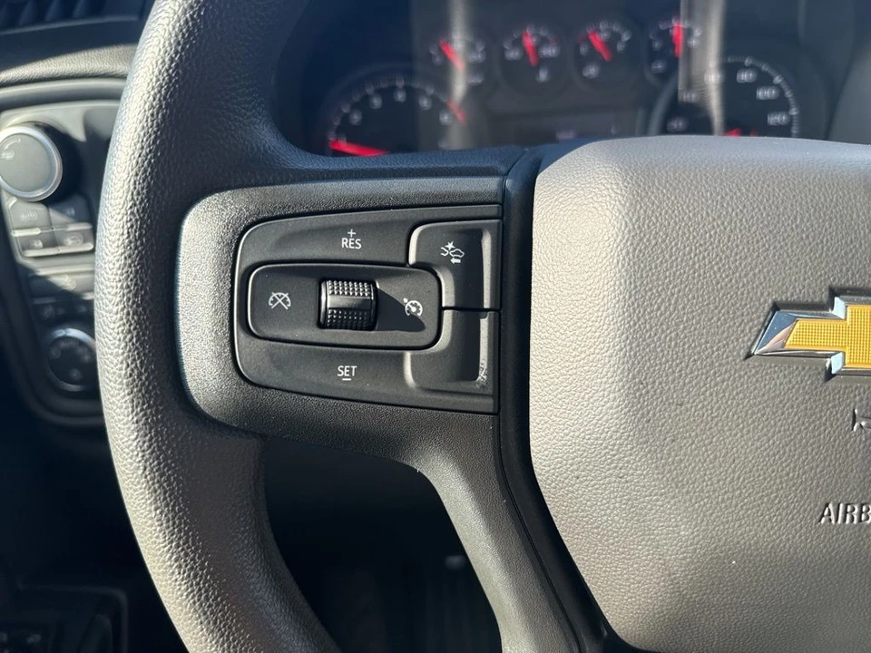 2026 Chevrolet Silverado 4th Gen - Image 16 of 21