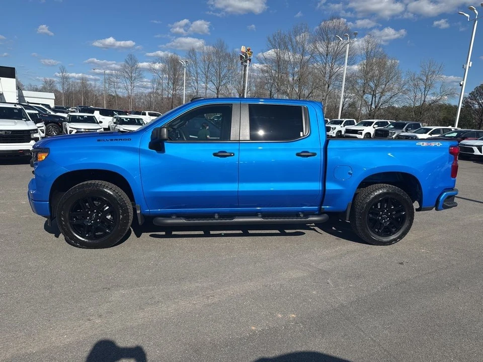 2026 Chevrolet Silverado 4th Gen - Image 2 of 21