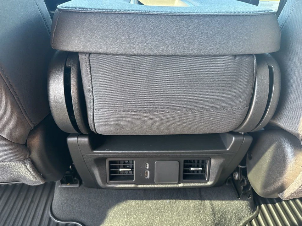 2026 Chevrolet Silverado 4th Gen - Image 13 of 21