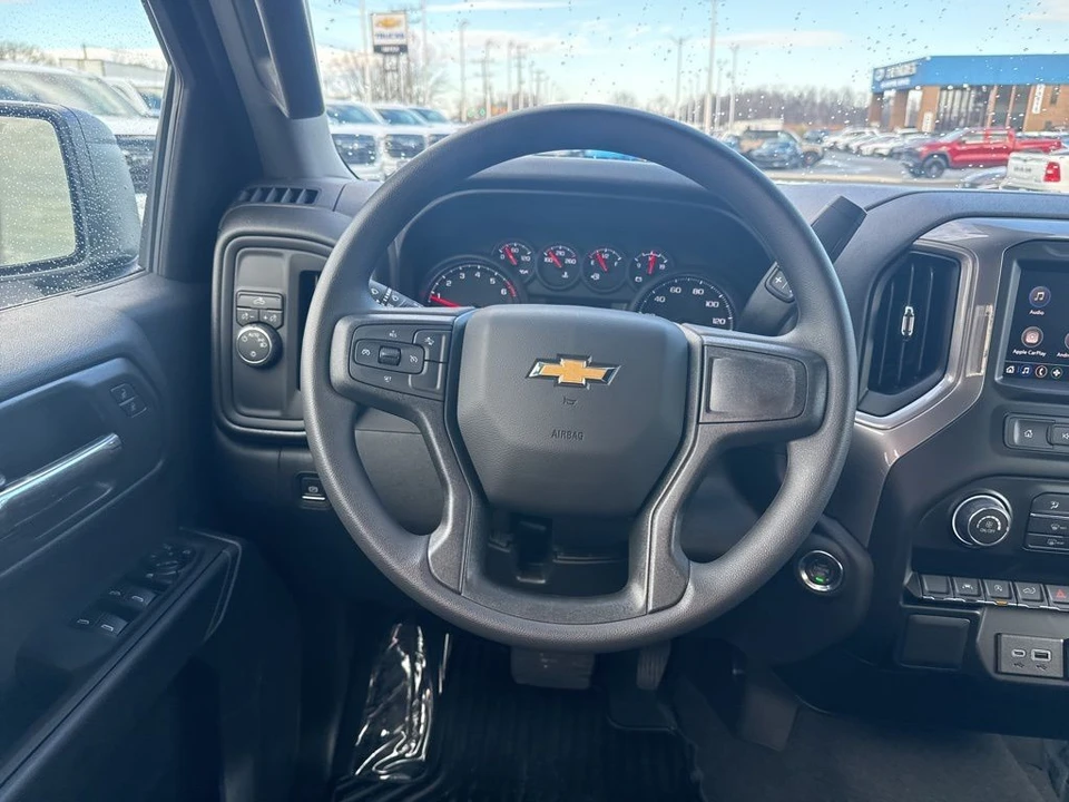 2026 Chevrolet Silverado 4th Gen - Image 15 of 21