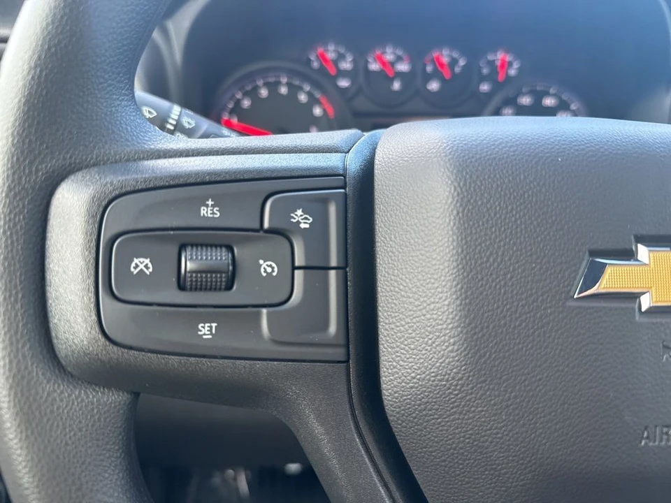 2026 Chevrolet Silverado 4th Gen - Image 16 of 21