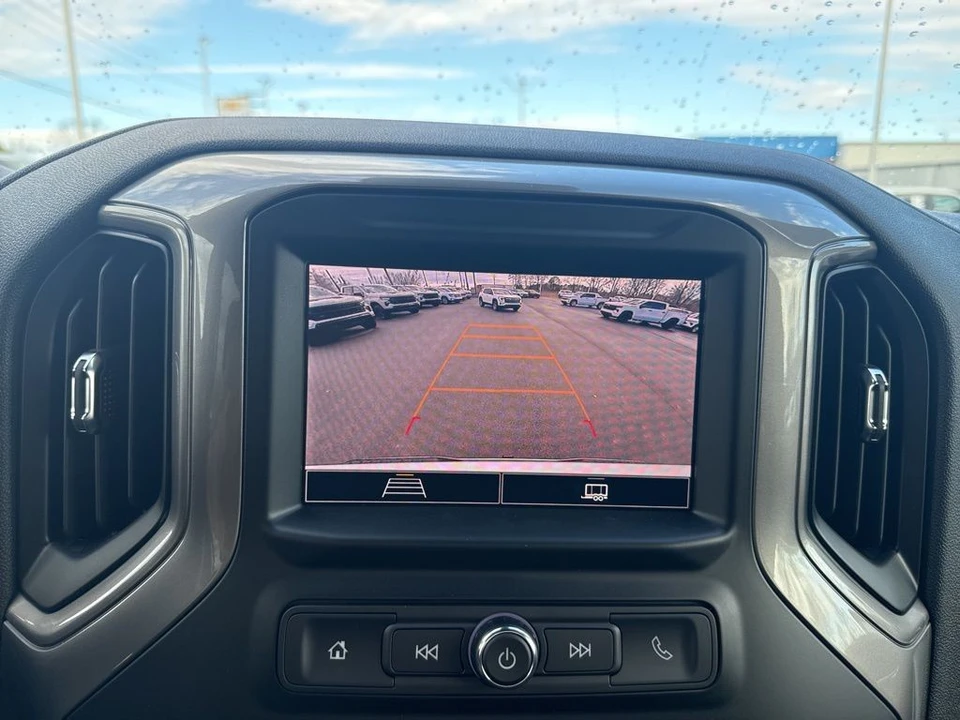 2026 Chevrolet Silverado 4th Gen - Image 19 of 21