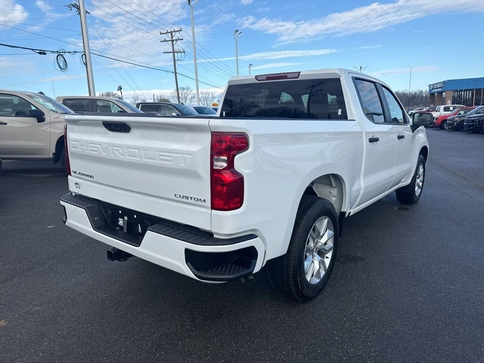 2026 Chevrolet Silverado 4th Gen - Image 5 of 21