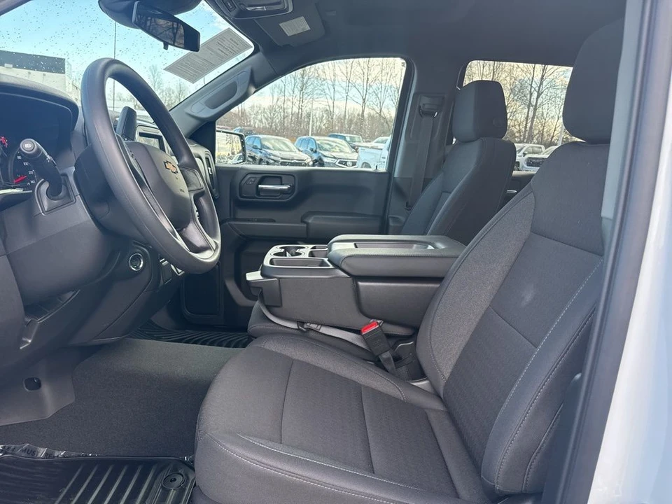 2026 Chevrolet Silverado 4th Gen - Image 9 of 21