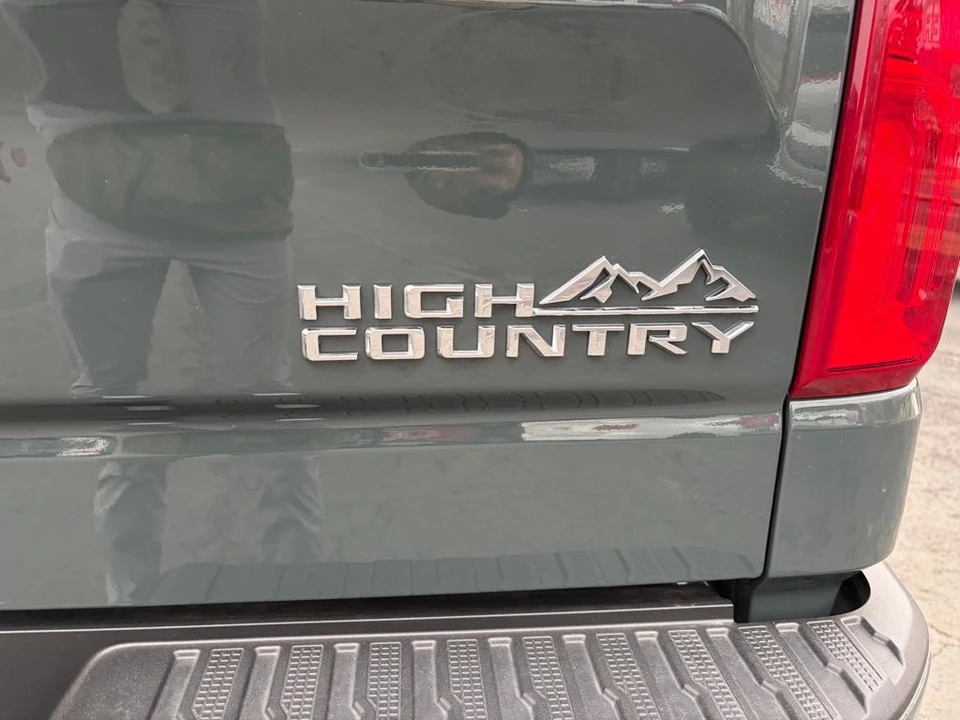2026 Chevrolet Silverado 4th Gen - Image 7 of 21