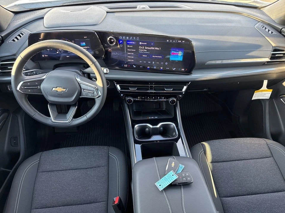 2026 Chevrolet Traverse - Image 16 of 21